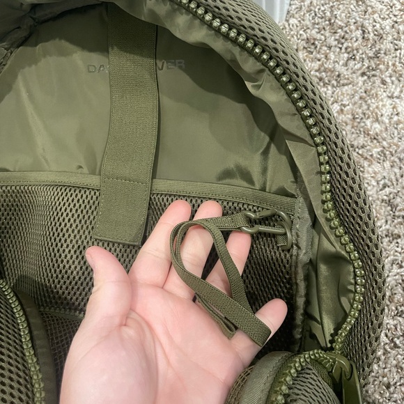 Dakota Air mesh backpack (medium) - Picture 5 of 11